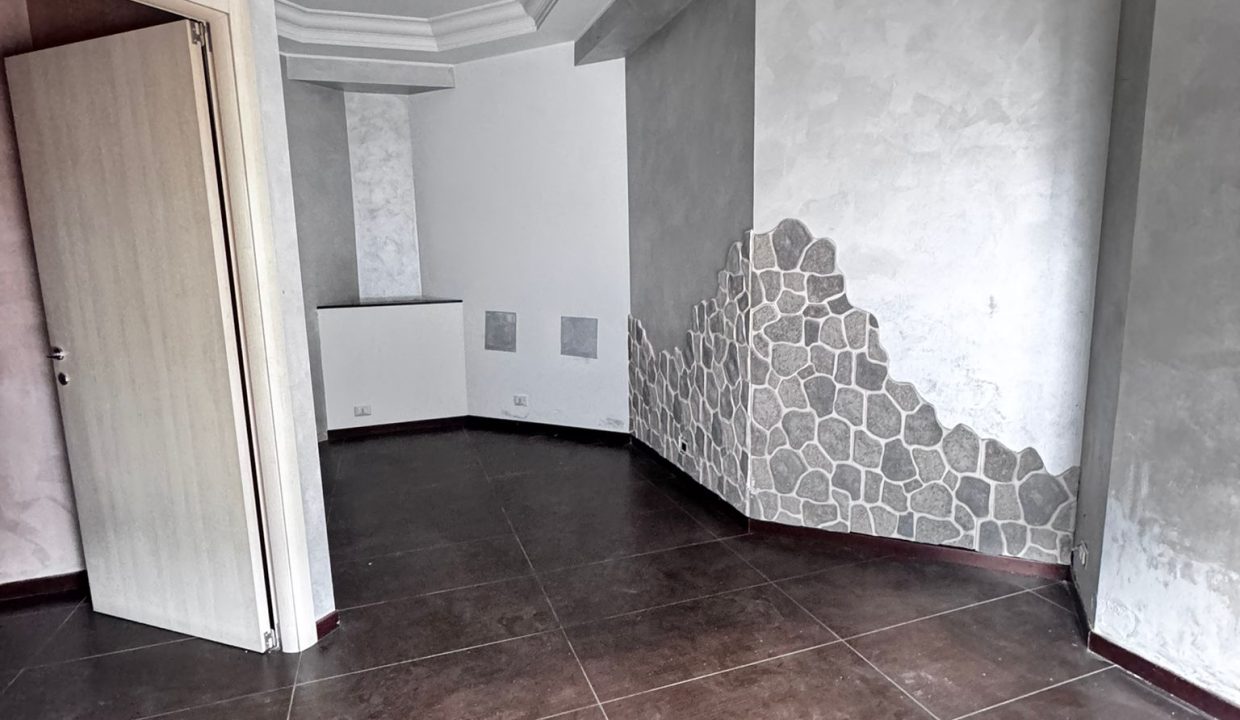 24b512d2-d7a2-4e54-9b6c-c97a151be164