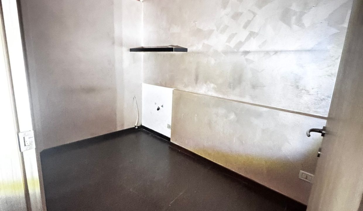 428d815b-ae12-45e9-896c-f08a201e0398