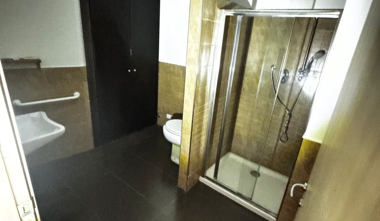 ce0a21a8-c63f-4789-887a-a39e5b3f28cf